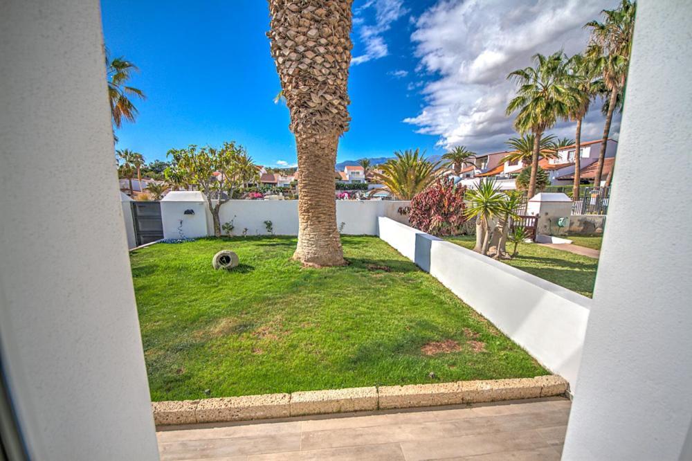 White House - Clasto San Miguel de Abona Exterior photo